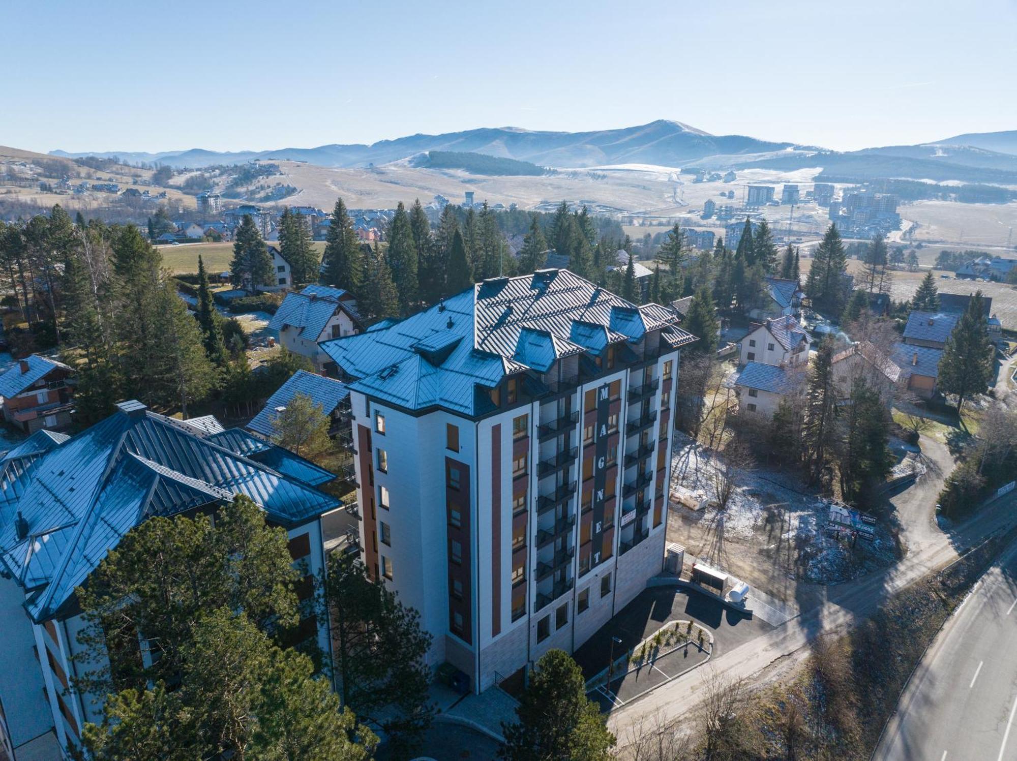 Velika Recepcija Cc Magnet Aparthotel Zlatibor Exteriör bild