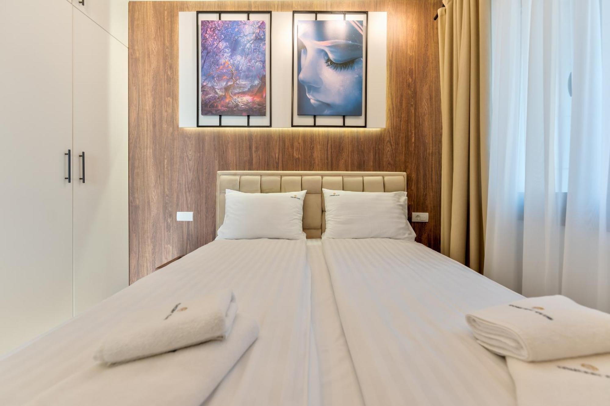 Velika Recepcija Cc Magnet Aparthotel Zlatibor Exteriör bild