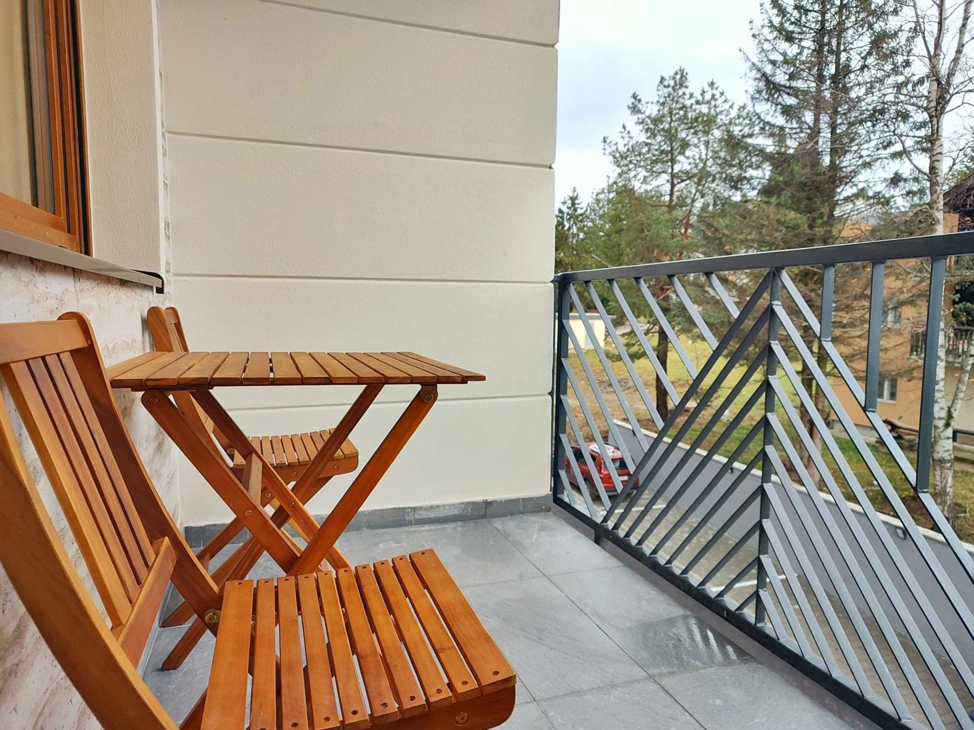 Velika Recepcija Cc Magnet Aparthotel Zlatibor Exteriör bild