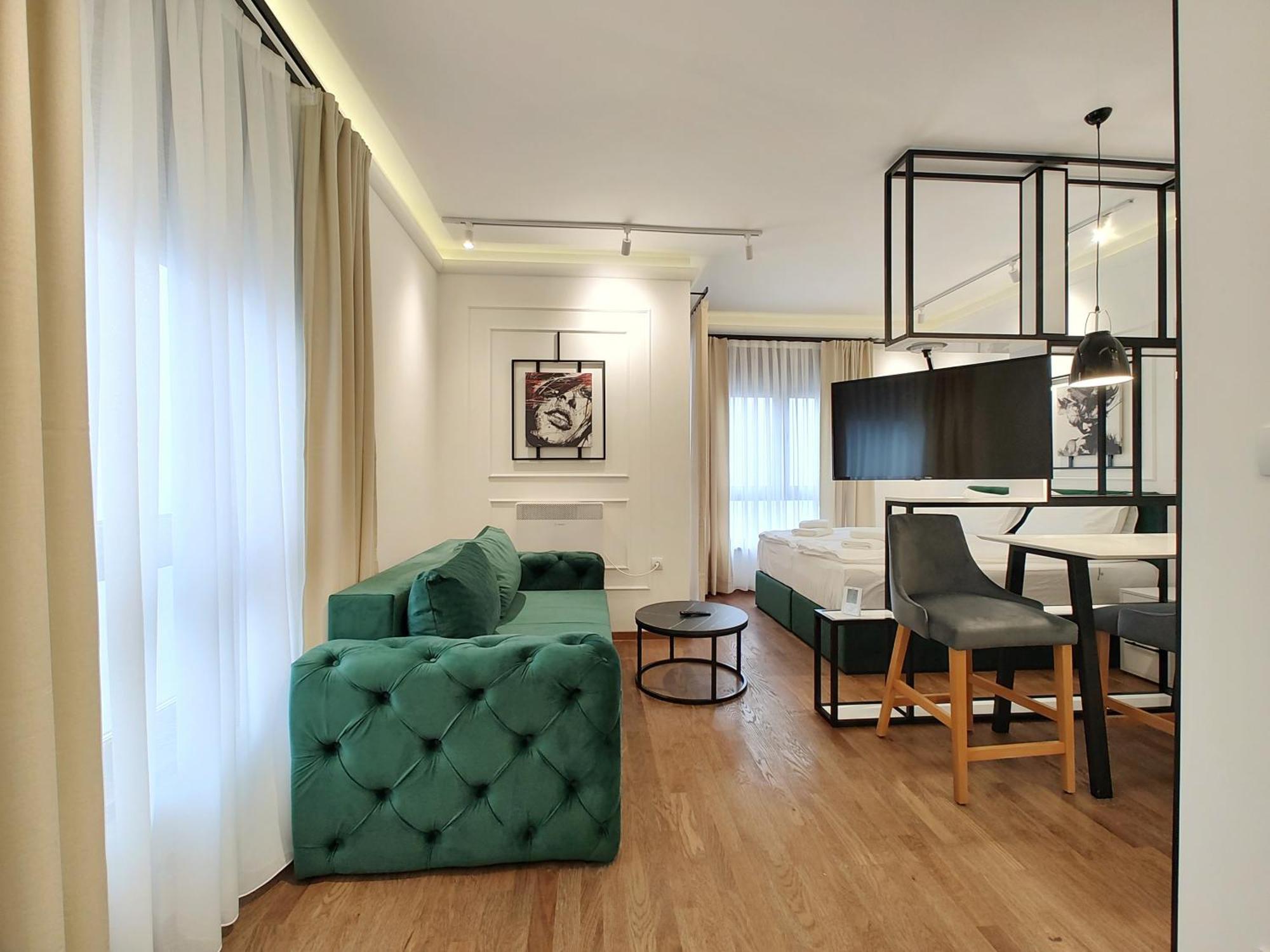 Velika Recepcija Cc Magnet Aparthotel Zlatibor Exteriör bild